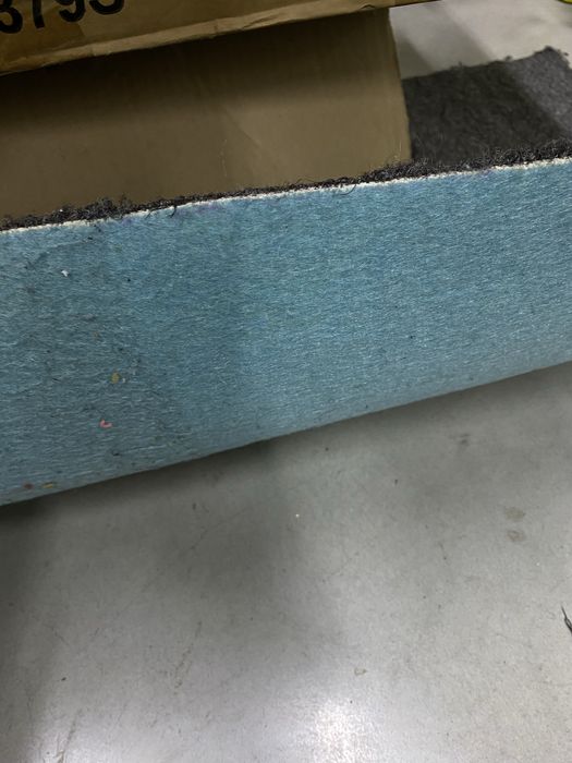 Ковролин  серый б/у