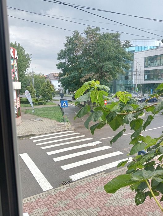 Vánd garsonierà  Ultracentral  Piatra Neamt 37.000  piata 22 Decembrie