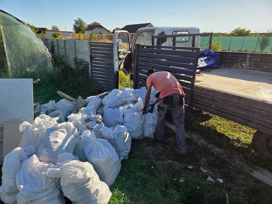 Transport materiale de construcții, moloz ,Demolari
