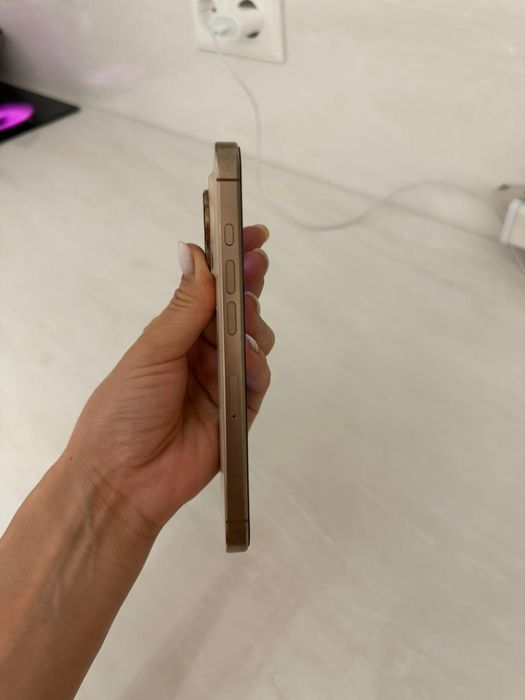 Айфон 16 про ЕС оригинал