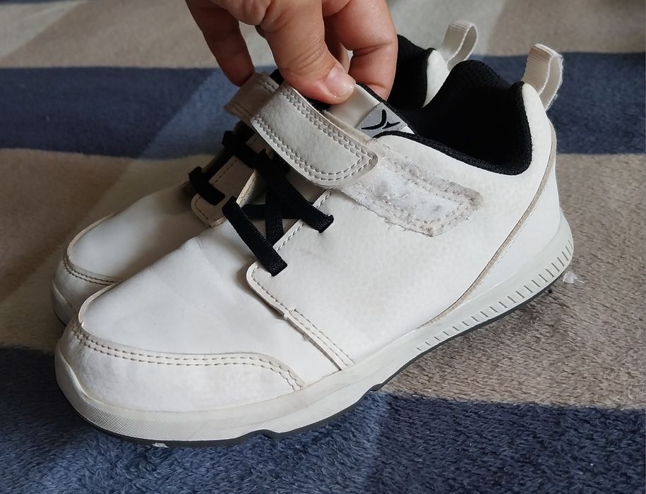 Adidasi impermeabili Decathlon