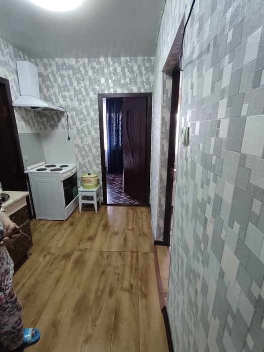 Срочно продаётся квартира Бектемирский р-н Водник  2/1/4 Корзинка