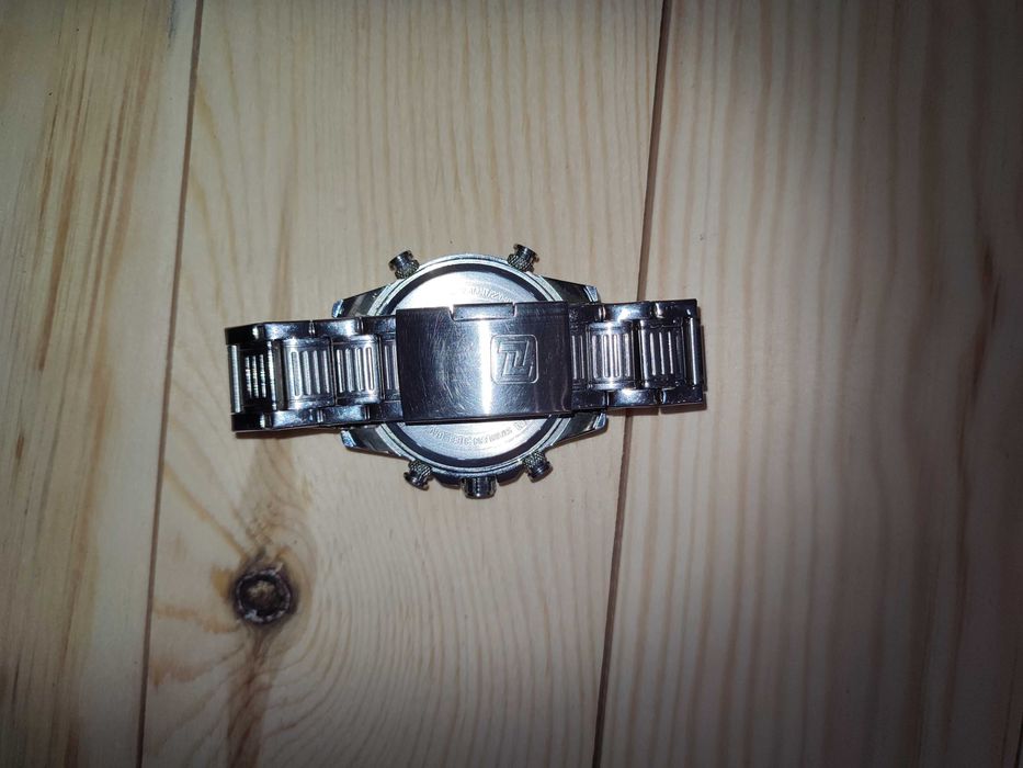 Часы от naviforce