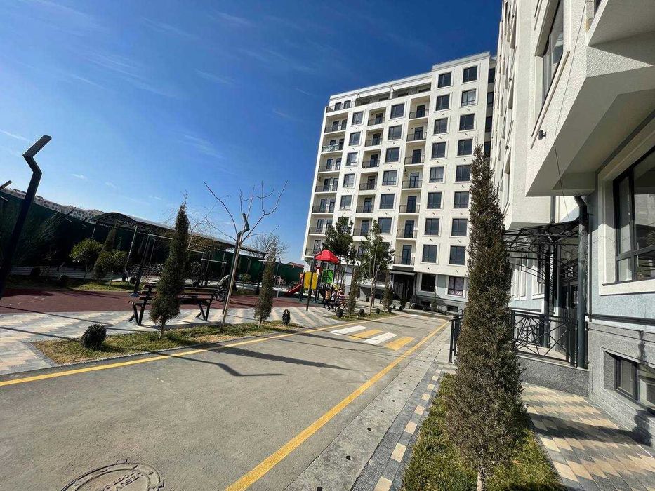 №3758.Продается 2х-комнатная квартира в Новостройке.(коробка)