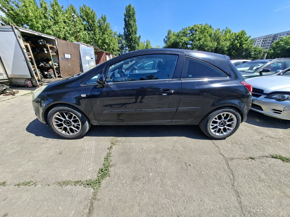 Dezmembrez Opel Corsa D 1.4B 2007 Z14XEP