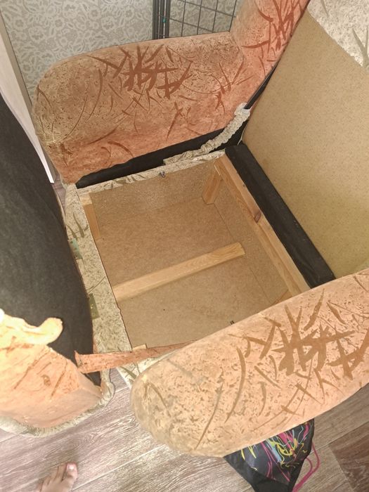 Продам диван и кресло