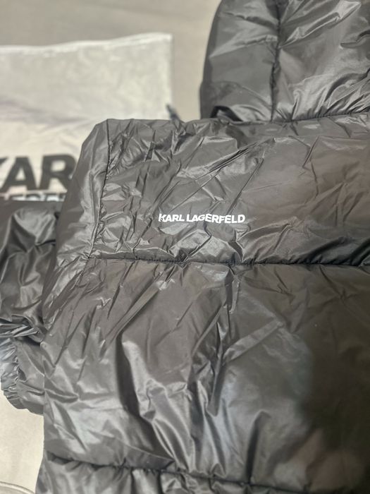 Новая стильная куртка Karl