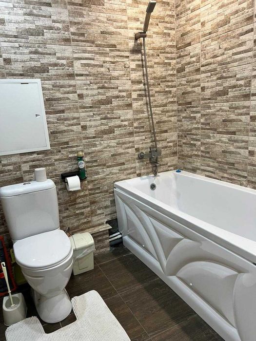 Продам 1-комн квартиру, р-н Бэст