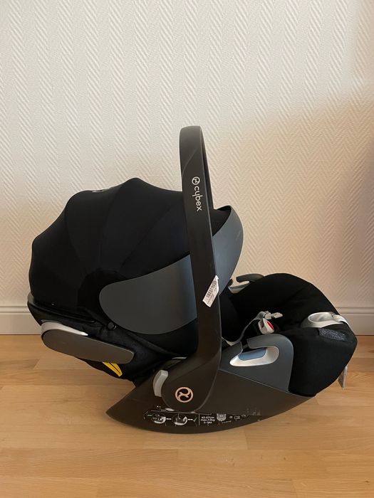 Scoica Cybex Cloud Z i-Size Platinum