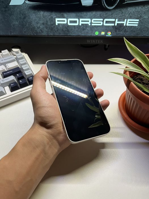 iPhone 13 128 gb / 77%