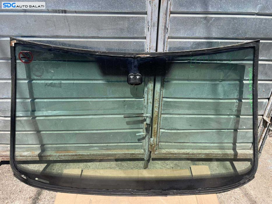 Parbriz Geam Sticla cu Locas pentru Senzor de Lumina Lumini Ploaie Skoda Superb 2 2008 - 2015 [LC4127]