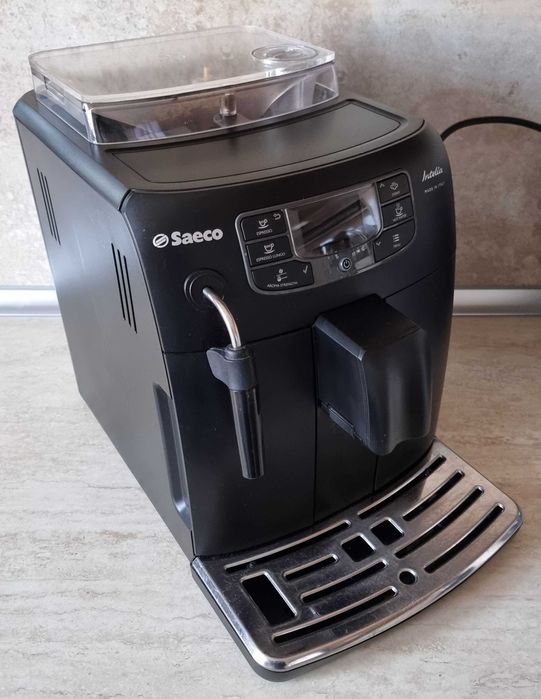 Кафеавтомат Saeco Intelia