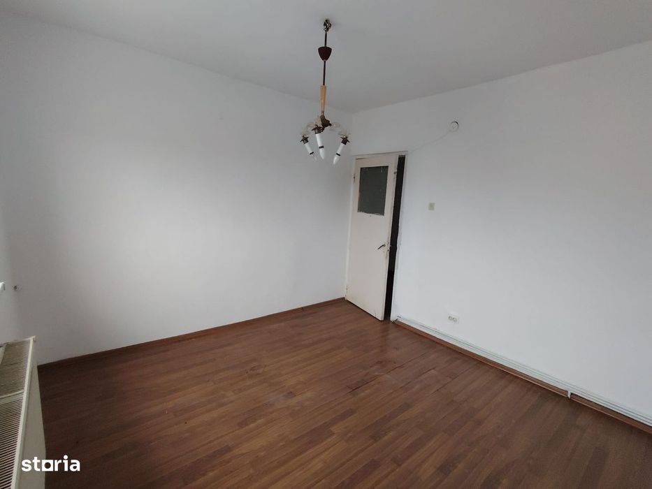Apartament 3 camere spatios in Targoviste-zona Parc VLad Tepes