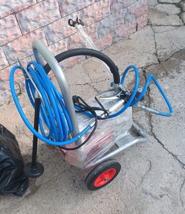 Безвоздушный краскопульт