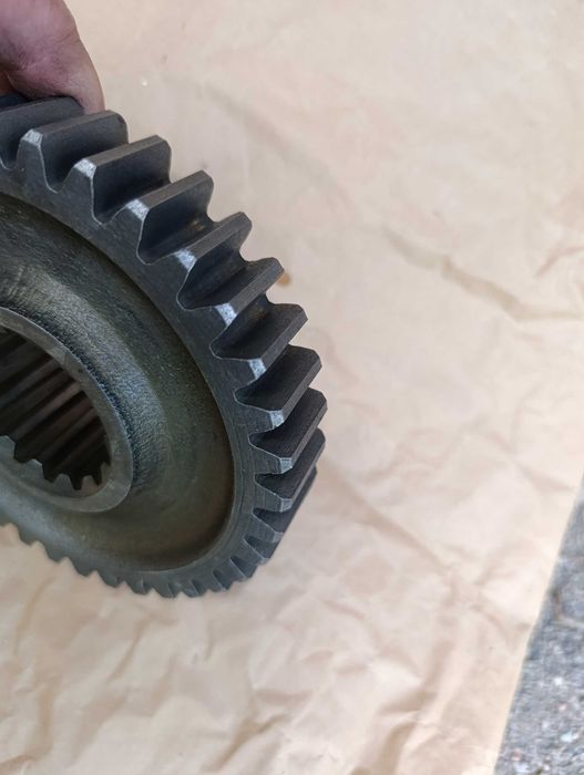 Запчасти на трактора ДТ.