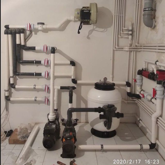 Профессиональное строительство бассейнов и фонтанов.