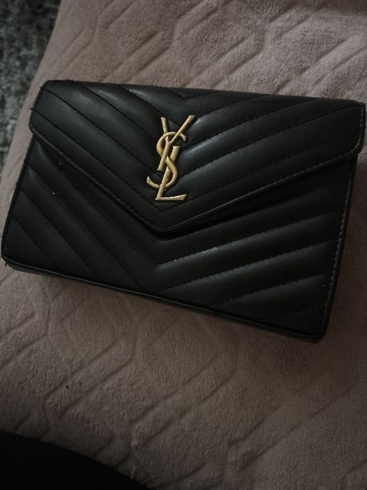 Vand geanta  in stare buna