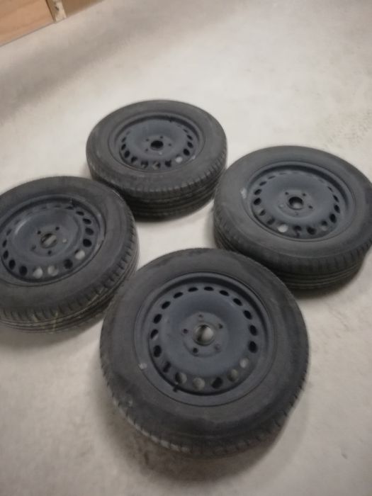 Гуми Goodyear 195/65/15 H95 плюс джанти