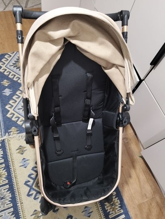 Все сезонная коляска