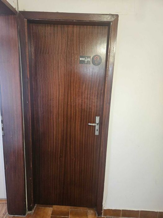 Врати Дървени интериорни