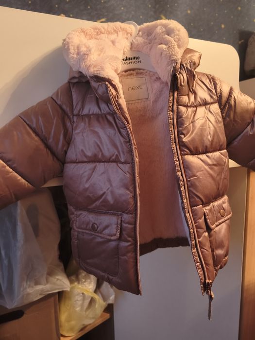 Теплая куртка Next на 3-6 месяцев