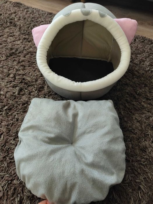 Продам домик для котят