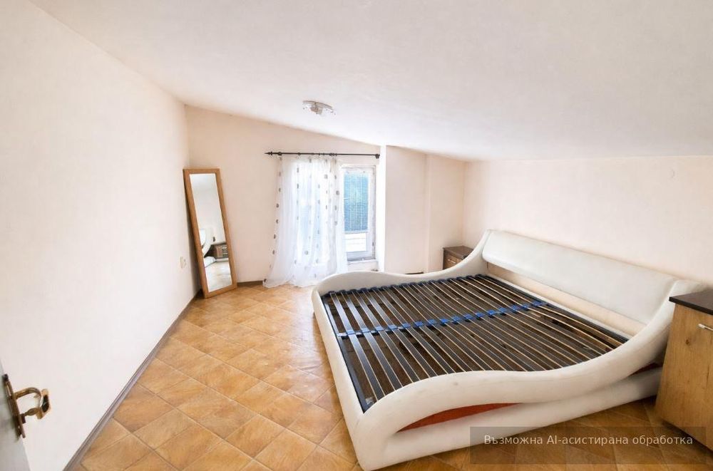 Двустаен апартамент  в гр.Варна, Погреби!