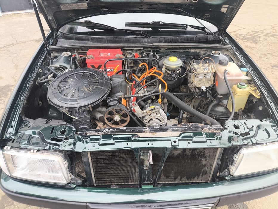 Продам Ауди 80 б4 2л-моно