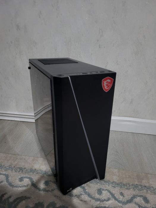 Корпус Aerocool Cylon Mini в черном исполнении