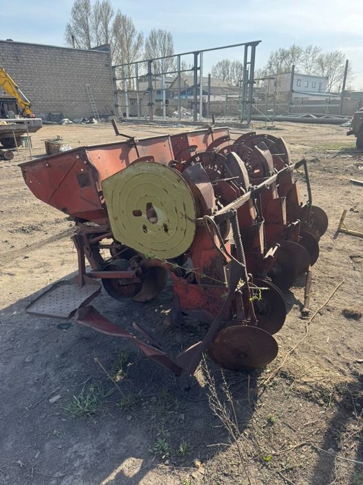 Картофелесажалка