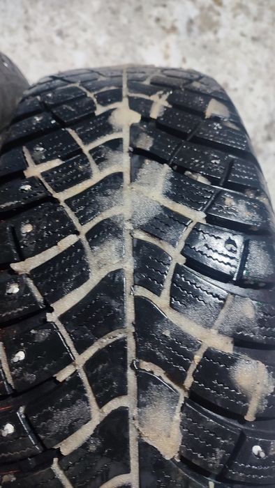 Продам шины зимние кама