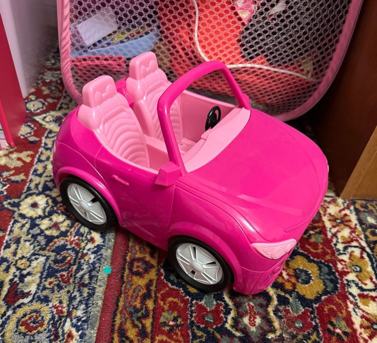 Колата на Барби розова