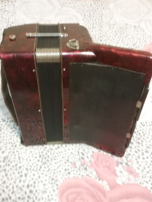 Acordeon hohner tango ll b