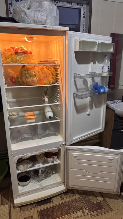 Холодильник техника