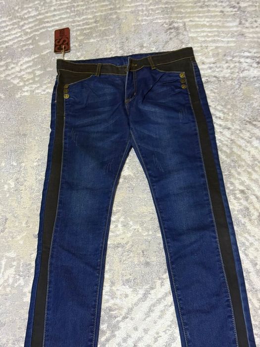 Продам новые джинсы