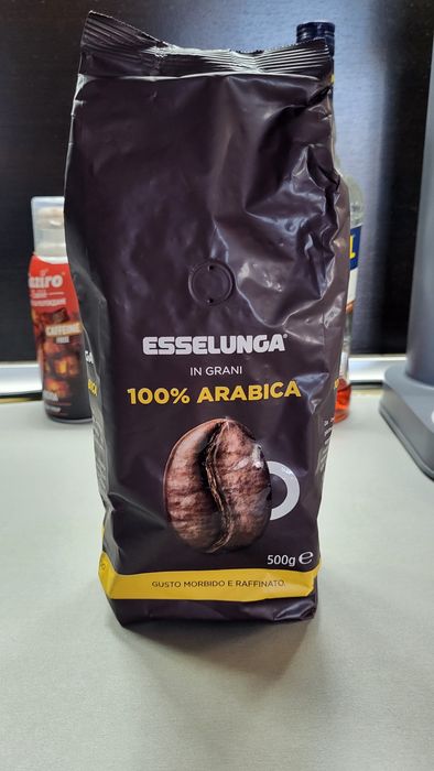 Кафе на зърна Esselunga, 500 гр пакет