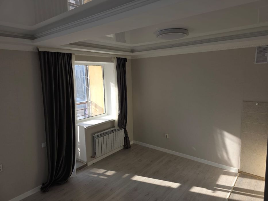 Срочно продается 1 комн студия