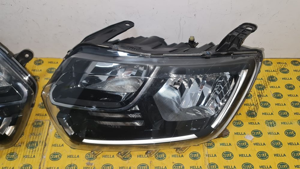 Far faruri halogen led drl Dacia Duster 2 facelift