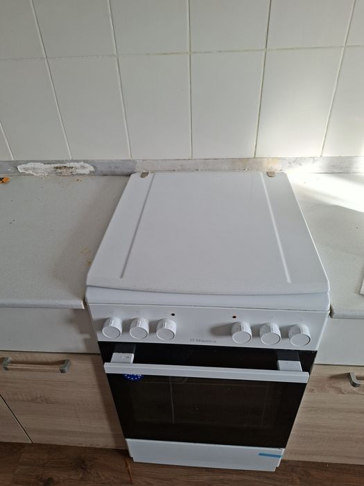 Продал электрическую плитку