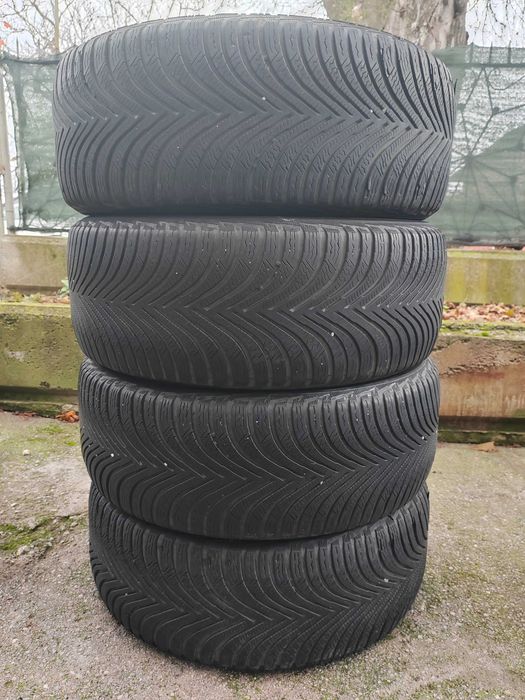 215/55/17 4бр.Michelin Зимни гуми