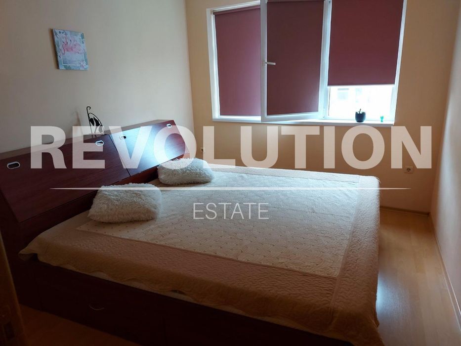 Дава се под наем Тристаен апартамент в Варна, Център - 75 кв.м за 475 € - Снимка #3