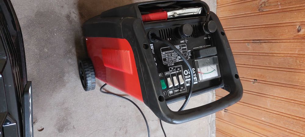 Стартерно зарядно TELWIN 320