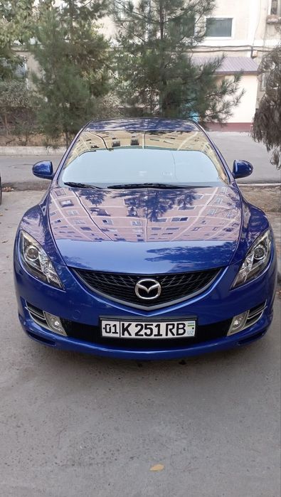 Продам в хорошем состоянии Mazda 6
