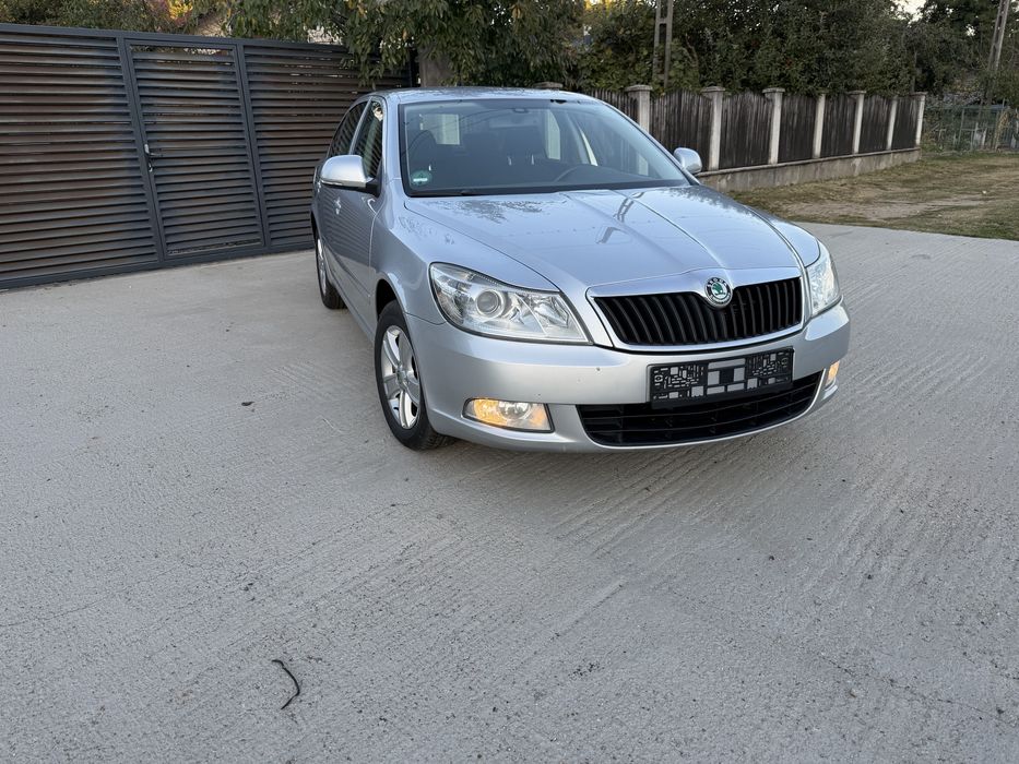 SKODA Octavia 2010 — imagine 3