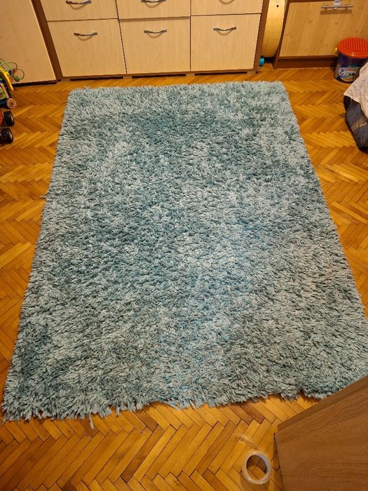 Covor turcoaz pufos
