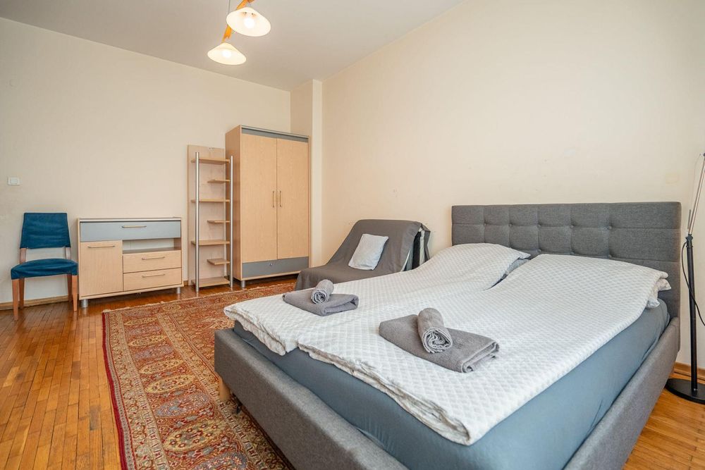 Четиристаен, под наем, Център-НДК