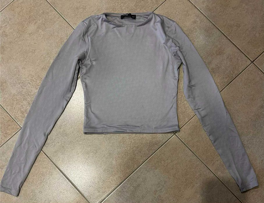 Дамски блузи и топове по 5€