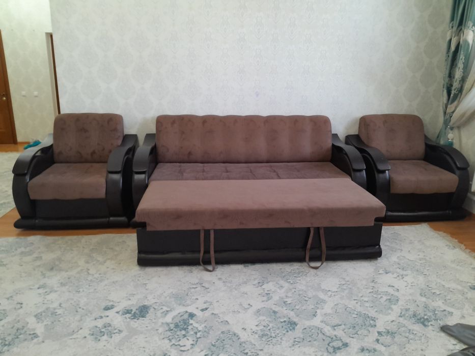 Диван и 2 кресла