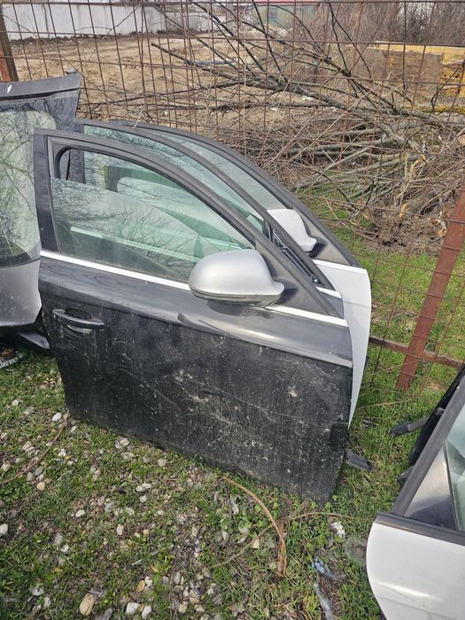 Usi portiere drepta fata Audi A4 B8 B8.5