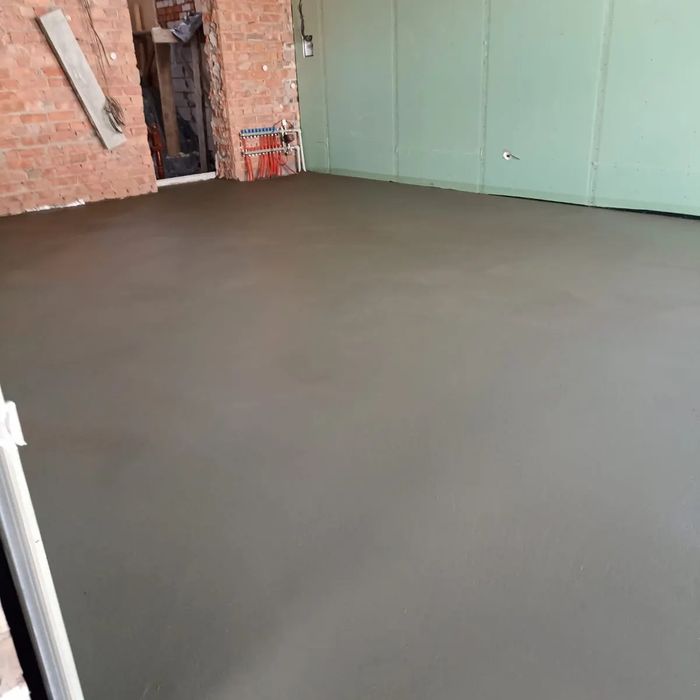 Наливной пол, стяжка, ламинат